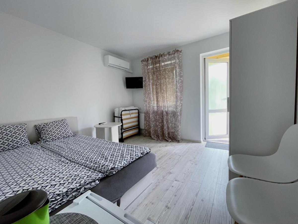 Poilsis Dzuku 10 A Hotel Palanga Kültér fotó